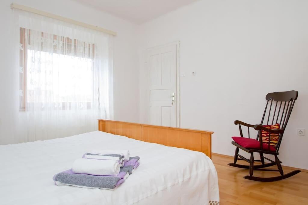אילירסקה ביסטריצה Cozy Rooms In Nature, Perfect For Relax מראה חיצוני תמונה